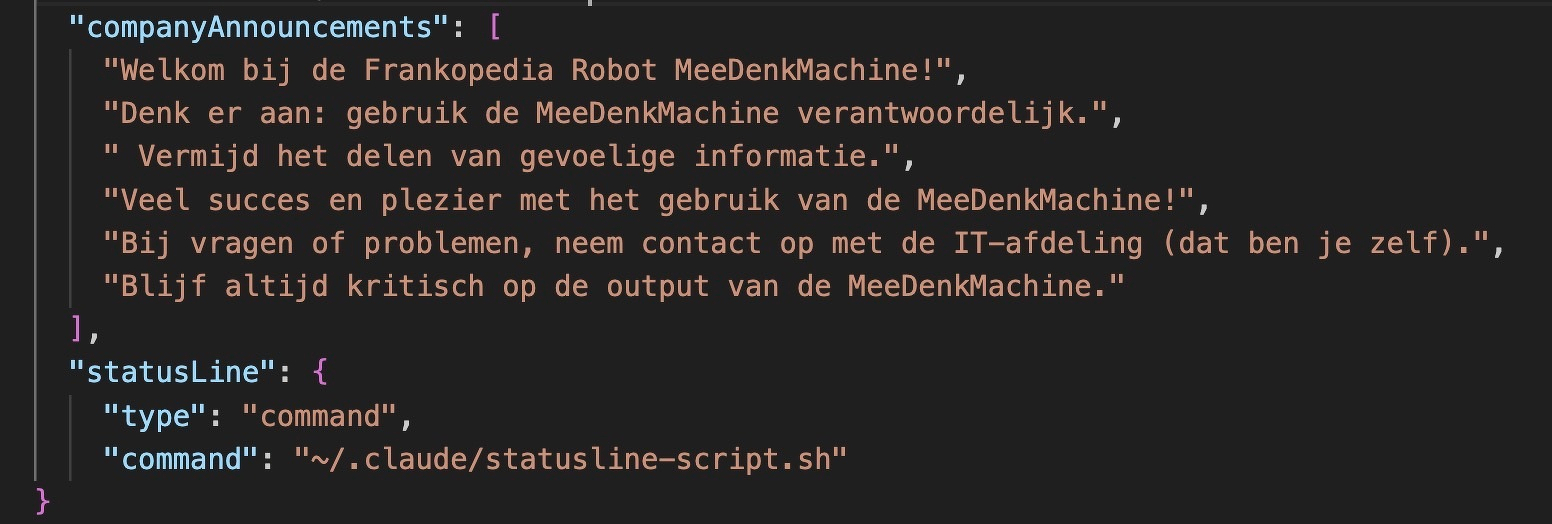 Auto-generated description: Een JSON-codefragment bevat aankondigingen voor het gebruik van de MeeDenkMachine en een commandoregel voor een script.