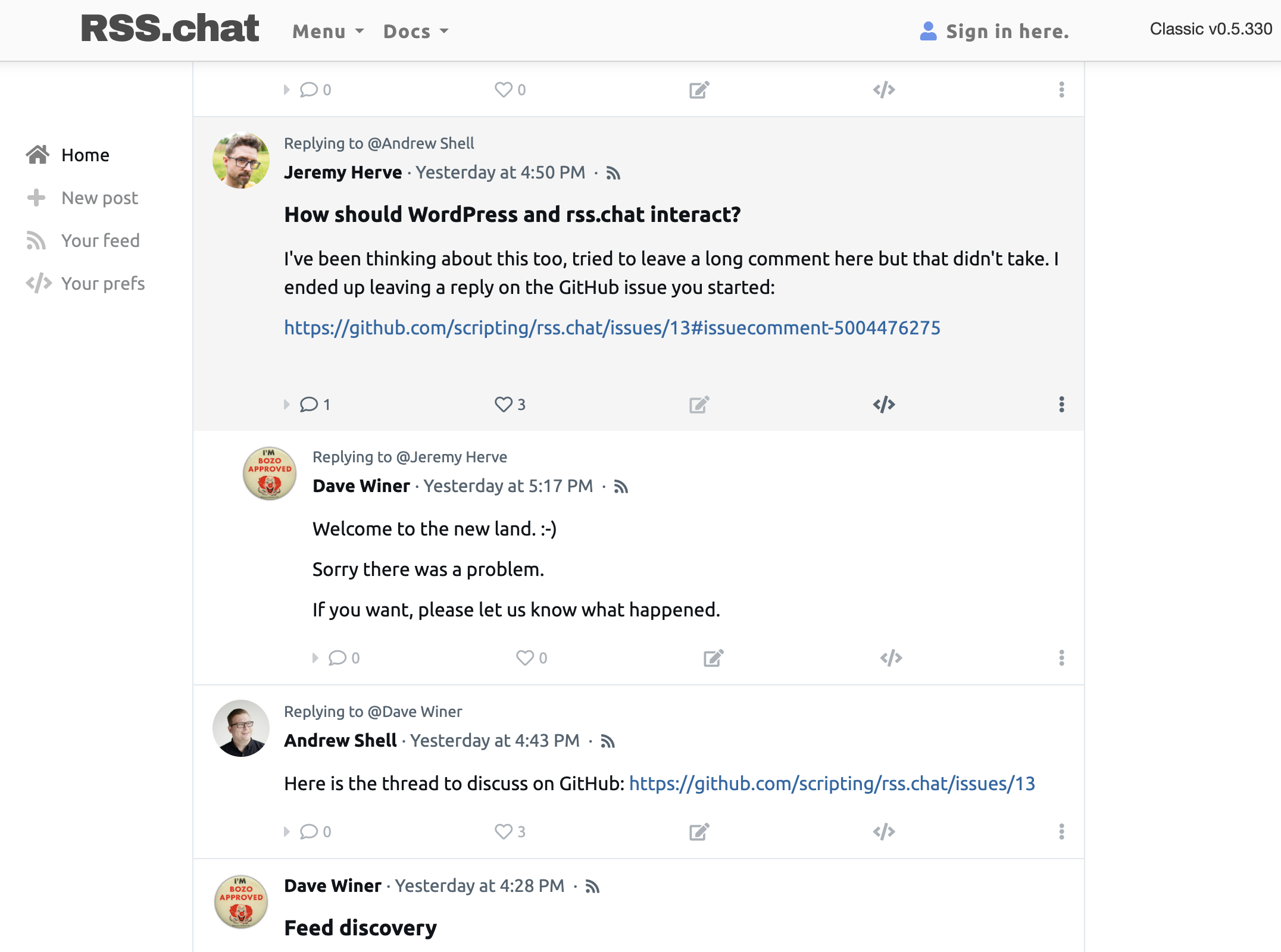 Interface van RSS.Chat met uitgeklapte reacties en navigatie